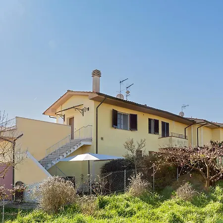 La Toscanella - Terricciola Garden And Terrace House アパート *
